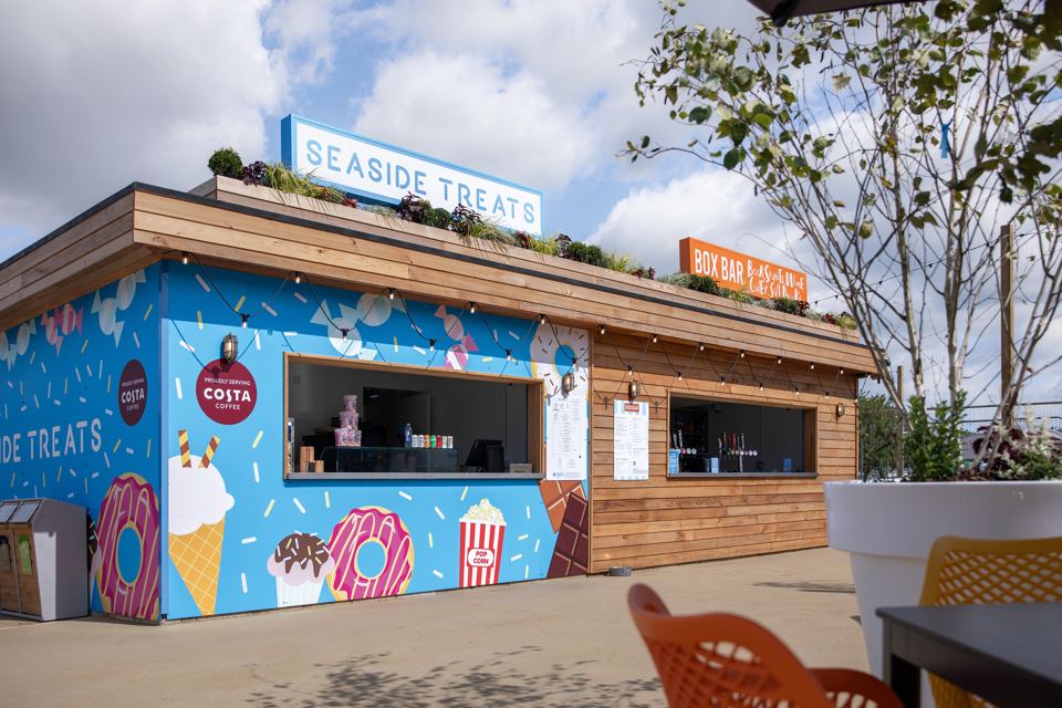 Seaside treats kiosk