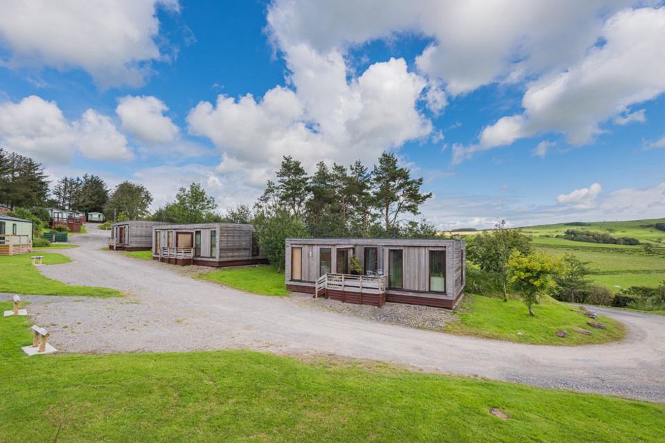 Lodges on the gravel road