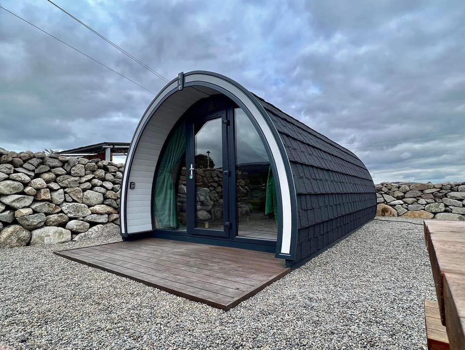 Pod among stone walls