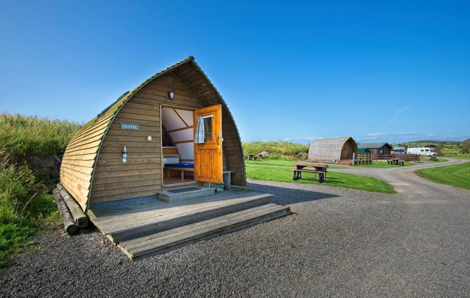 Wigwam pod with open door