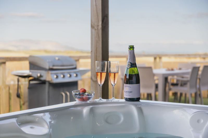 Hot tub beside the barbecue
