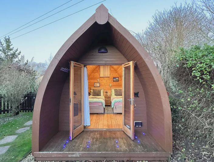 Glamping pod with open doors