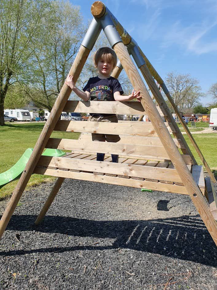 Children's play frame