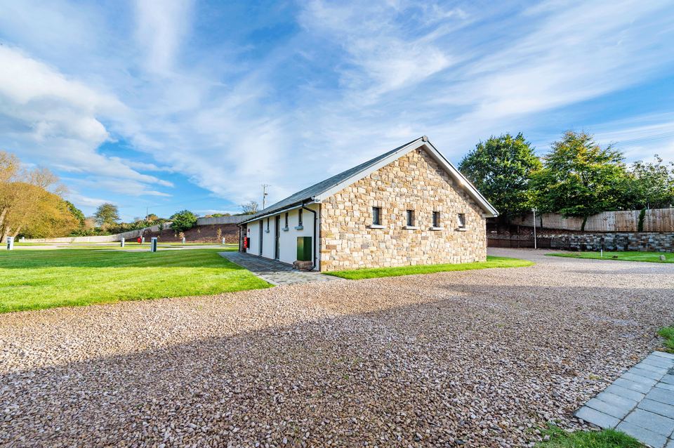 Stone amenity building