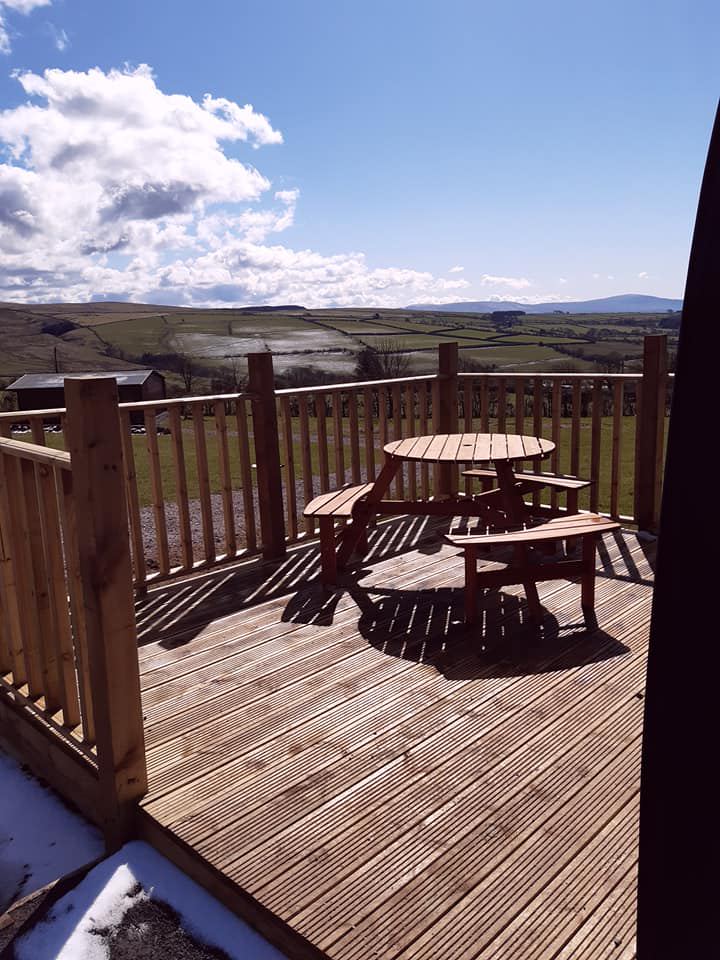 Picnic table on the pod decking
