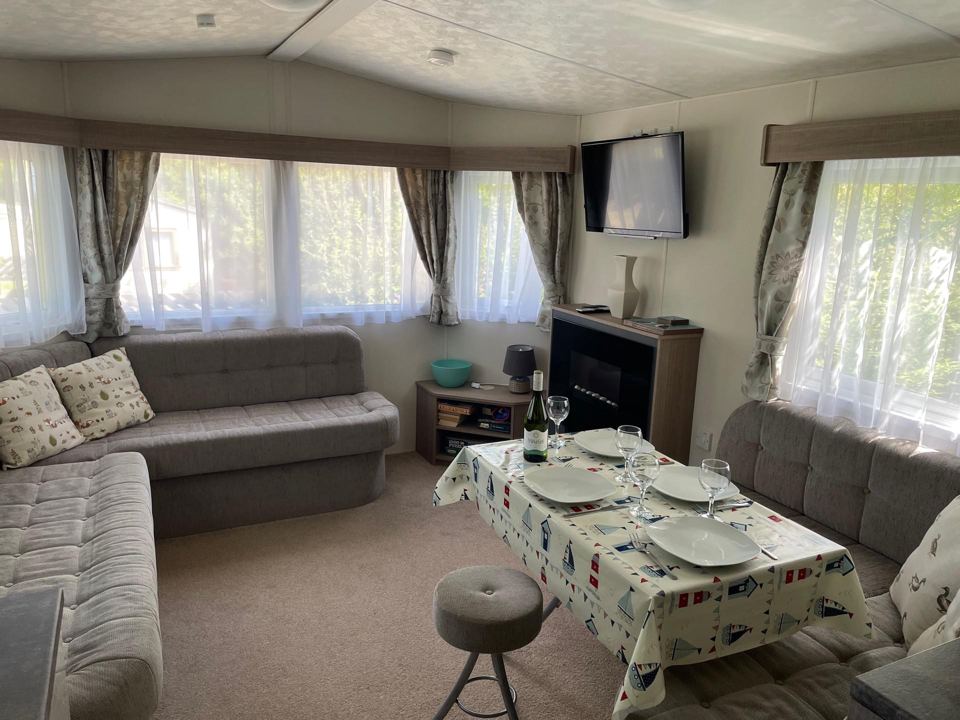 Caravan lounge with dining table