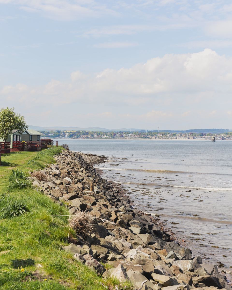 Rocky shoreline on the Tay