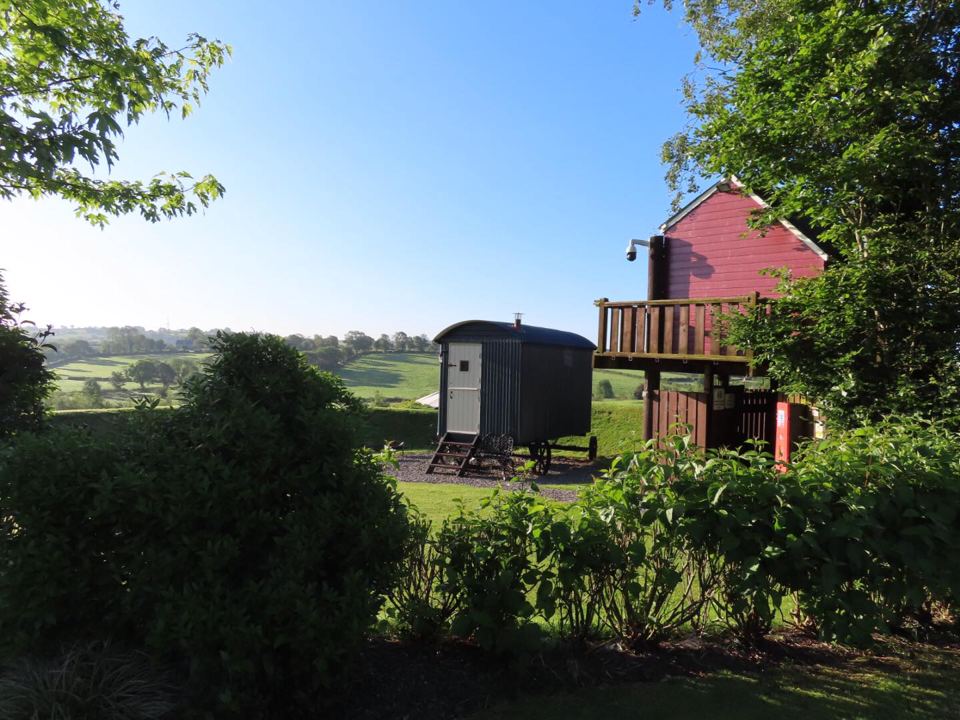 Hut over the valley