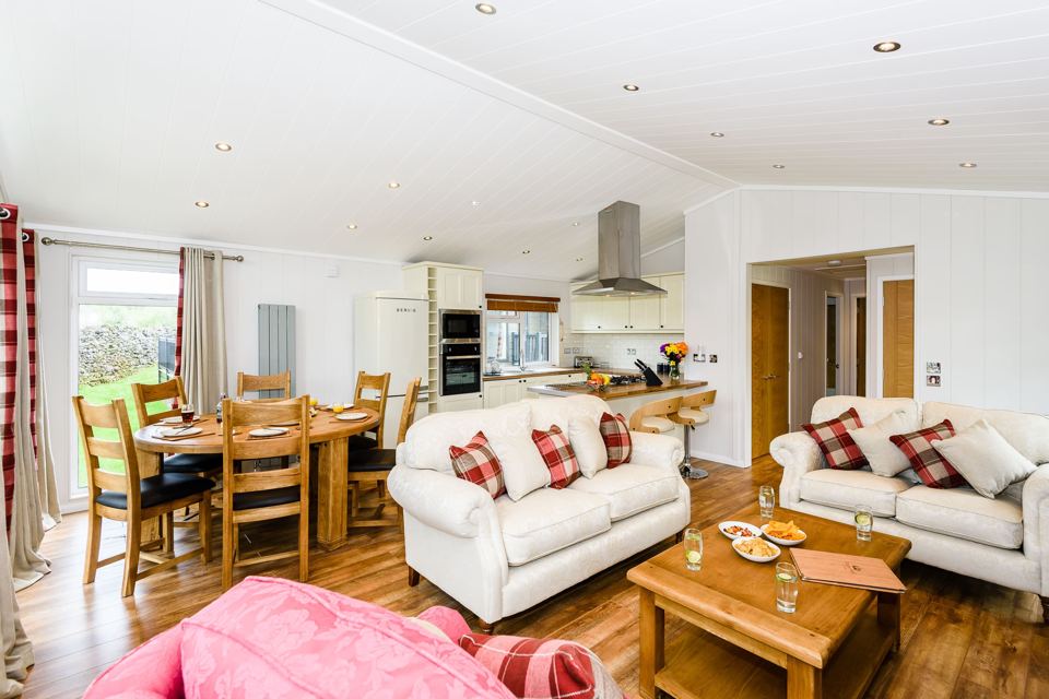 Lounge with white sofas