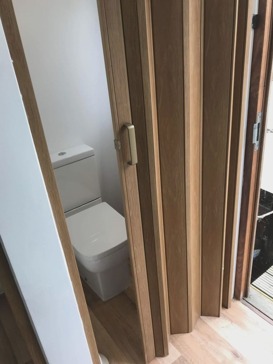 Toilet in the shower hut