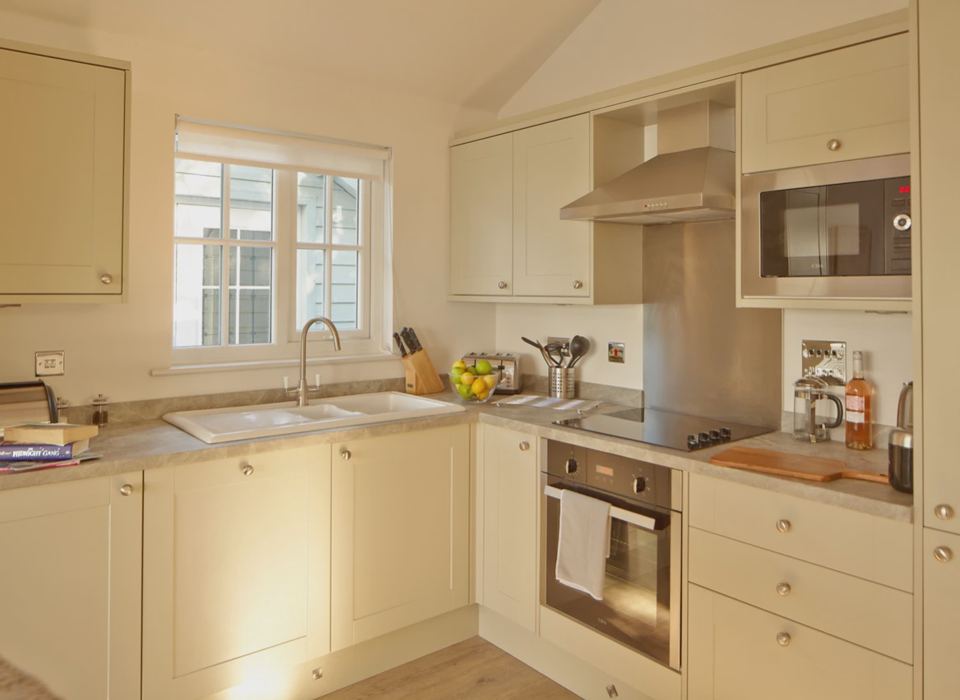 Beach lodge kitchen