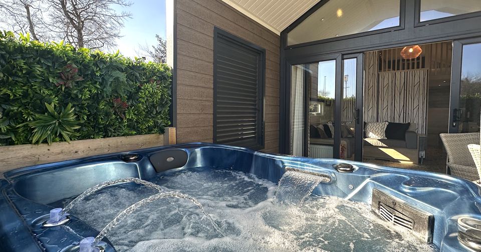 Lodge hot tub