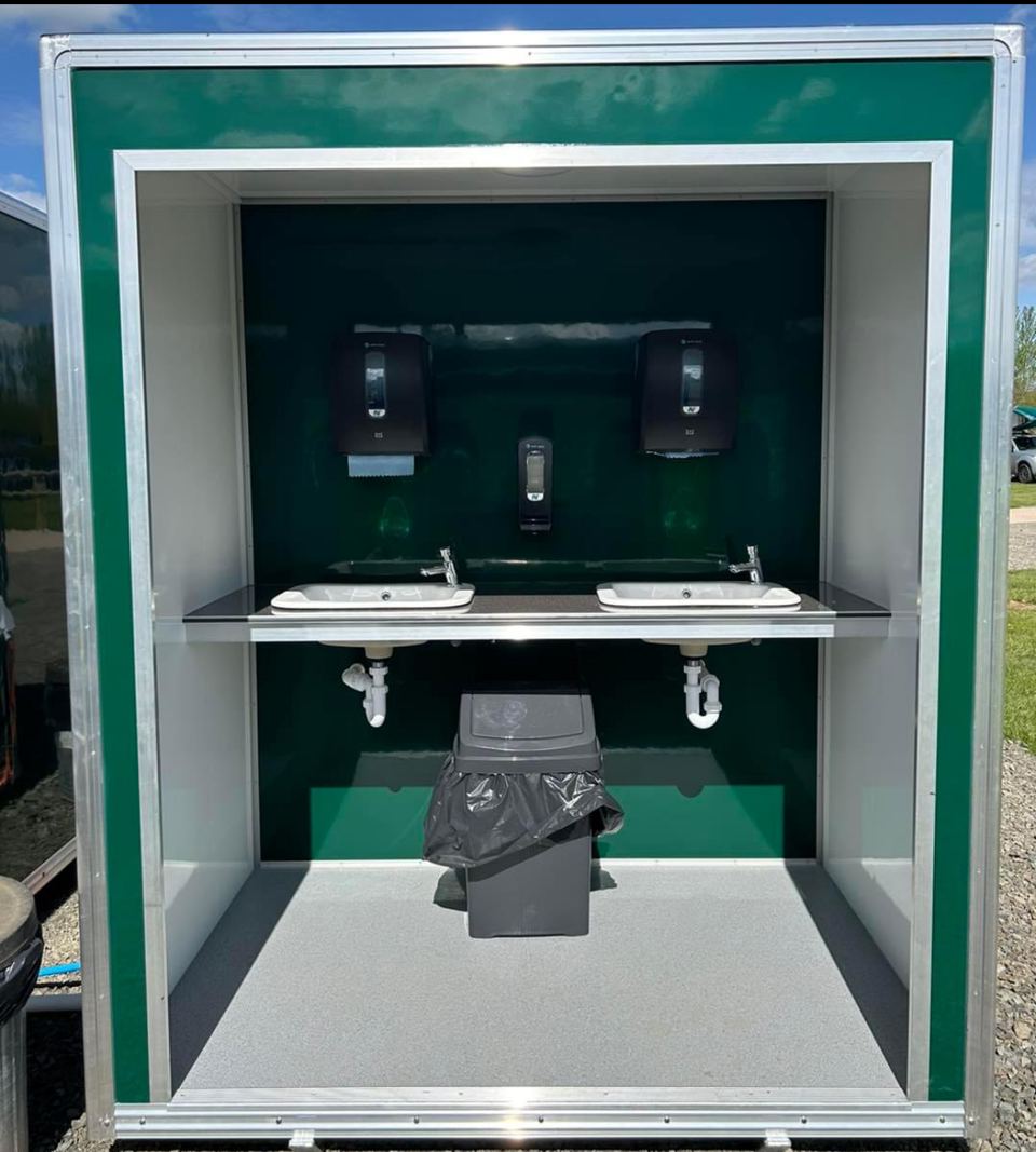 Washing-up pod