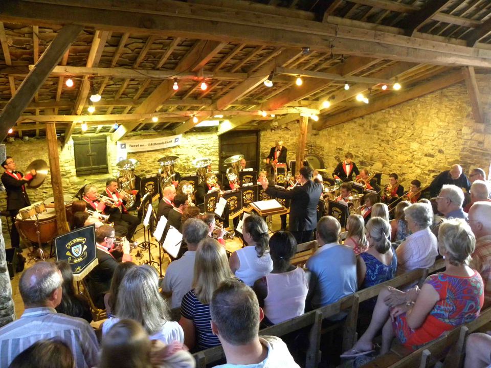 Music night in the barn