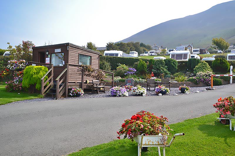 Reception hut and flower beds