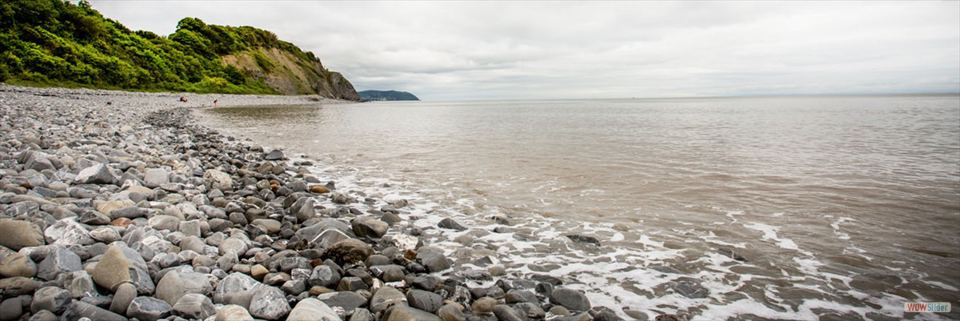 Shingle beach by the park