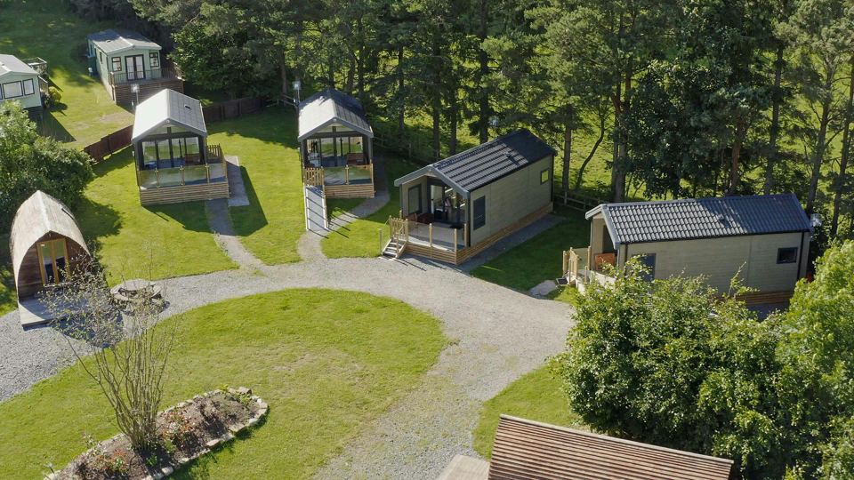 Lodges beside the lake
