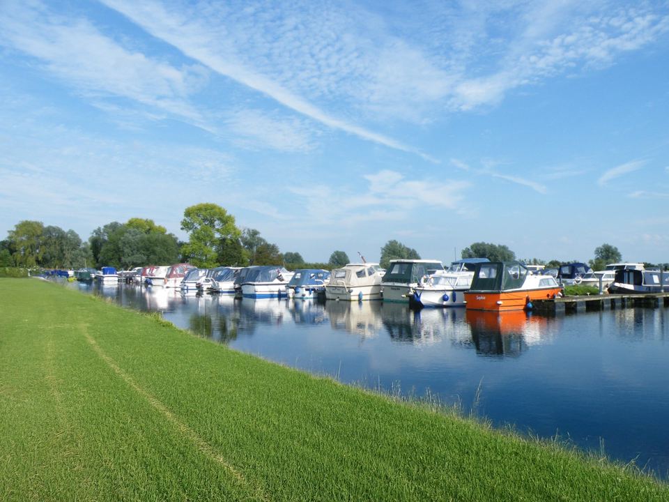 Moorings beside the grass bank