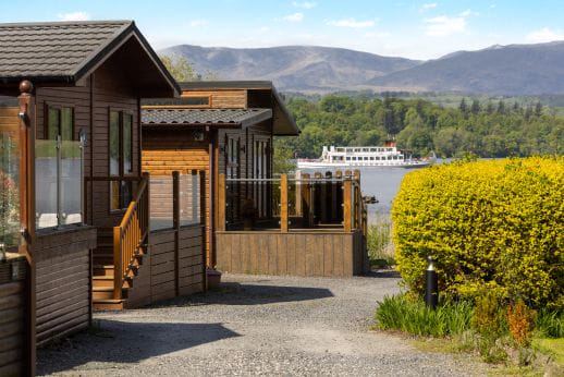 Lodges with the lake behind