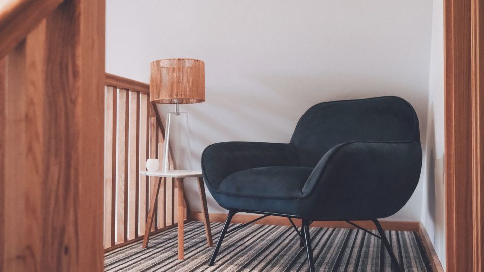 Armchair on the lodge landing
