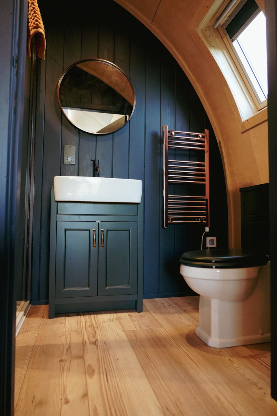 Ensuite bathroom