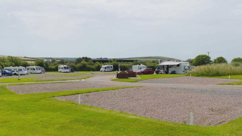 Caravans on gravel pitches