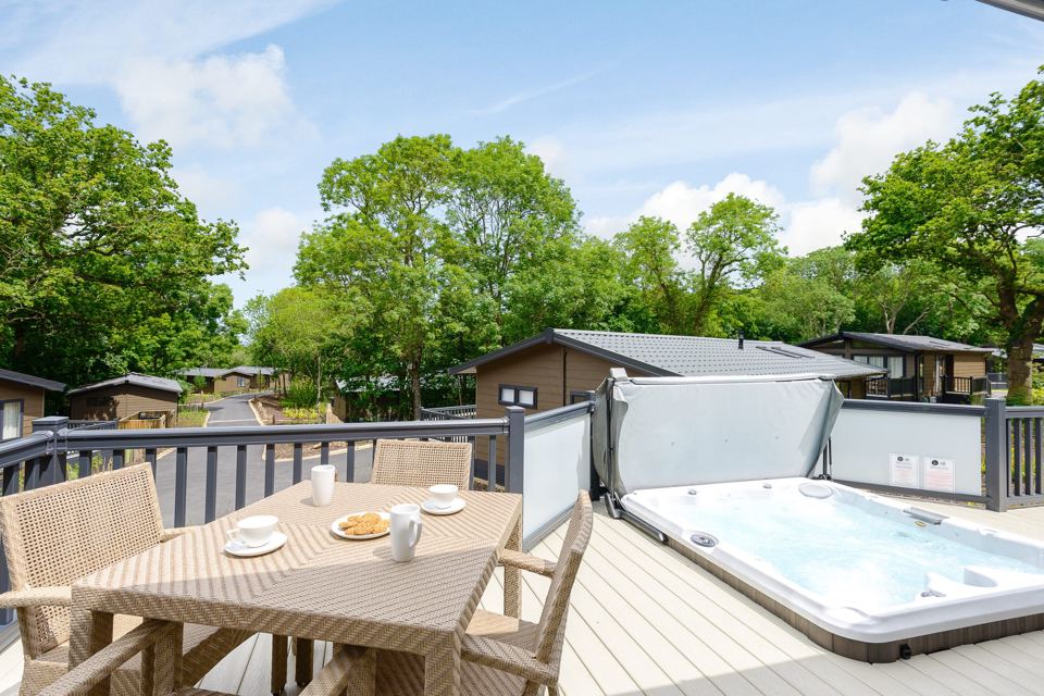 Lodge deck with hot tub