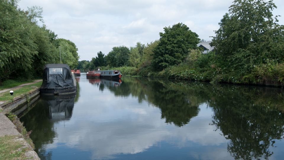 Grand Union Canal nearby