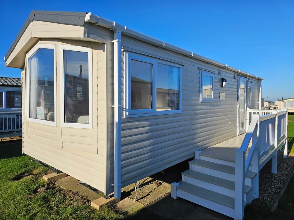 Holiday home with bay window