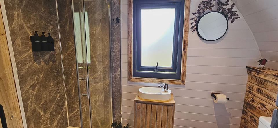 Ensuite bathroom in a pod
