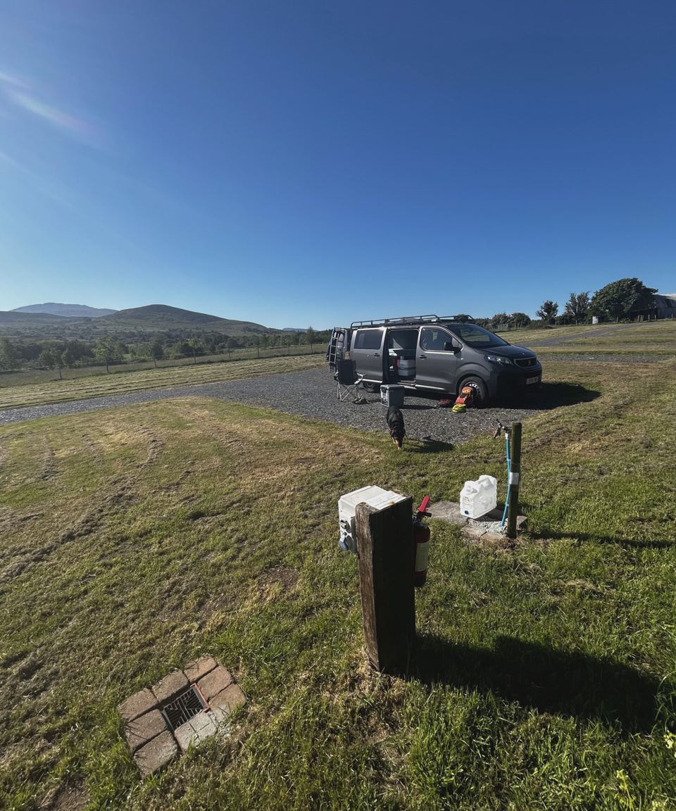 Pitch with hook-up post and hills
